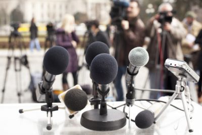 „Medienpaket“: Kritik an unausgewogener Medienförderung